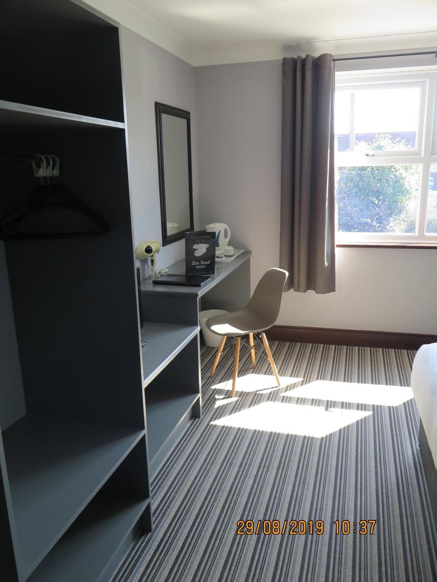 Oyster Fleet Hotel Canvey Island Exteriér fotografie